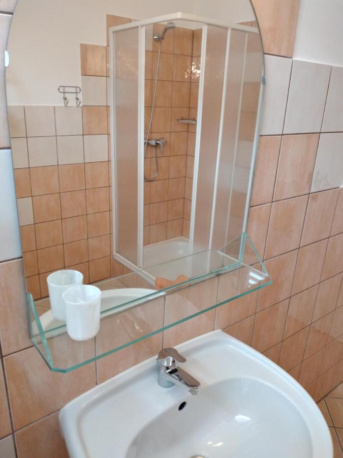Heviz Erika Apartman المظهر الخارجي الصورة